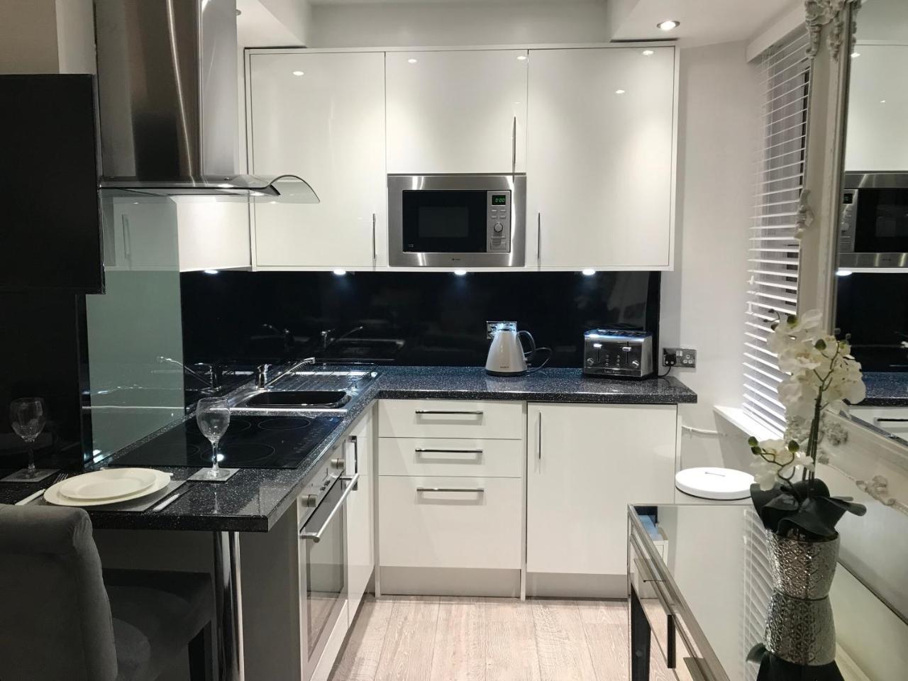 Heart Of Bowness Apartamento Exterior foto